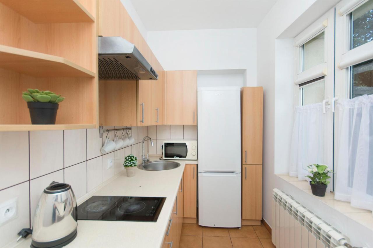 Akademikus Torun Hostel Bagian luar foto