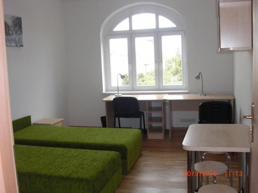 Akademikus Torun Hostel Bagian luar foto