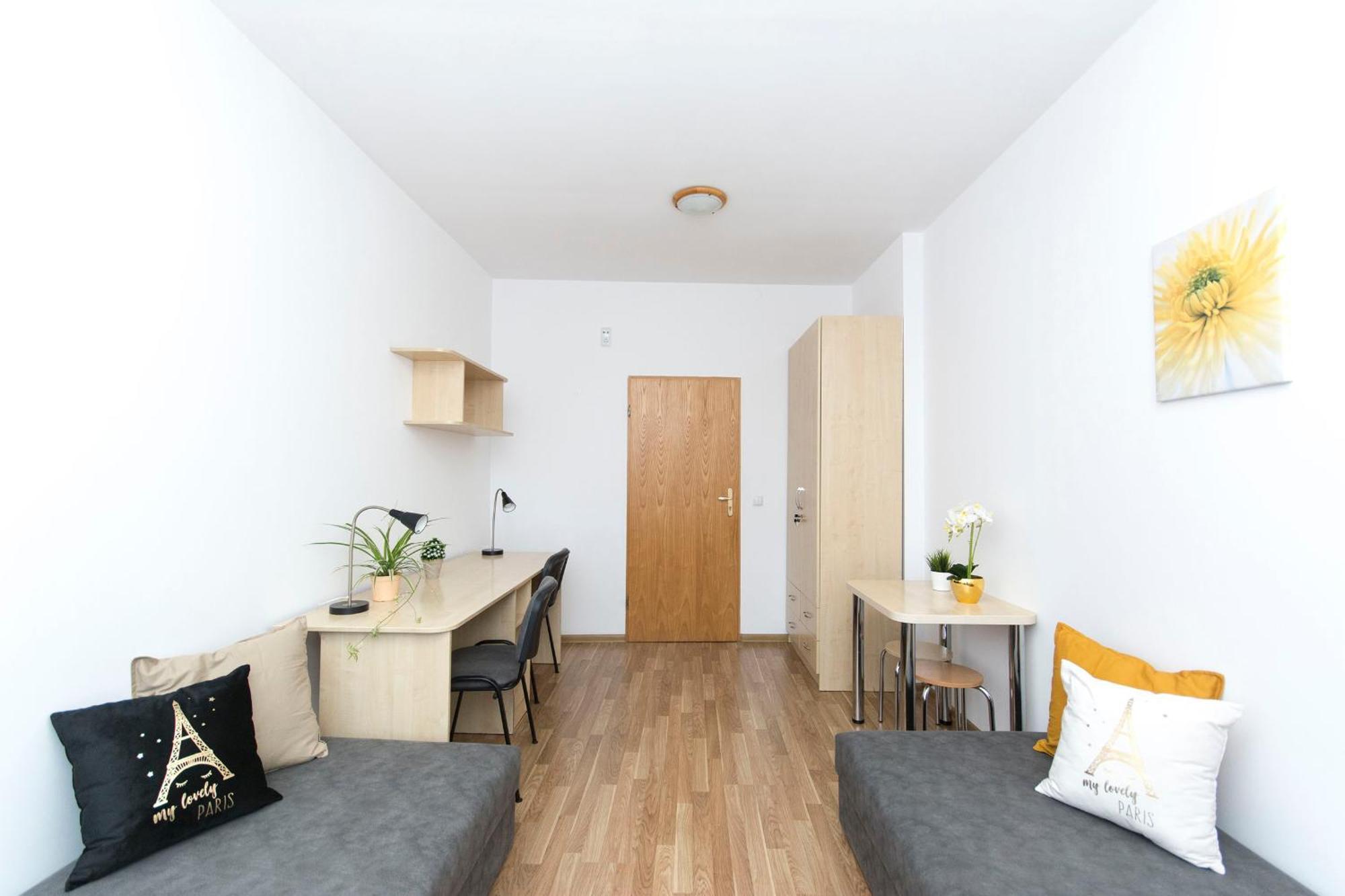 Akademikus Torun Hostel Bagian luar foto