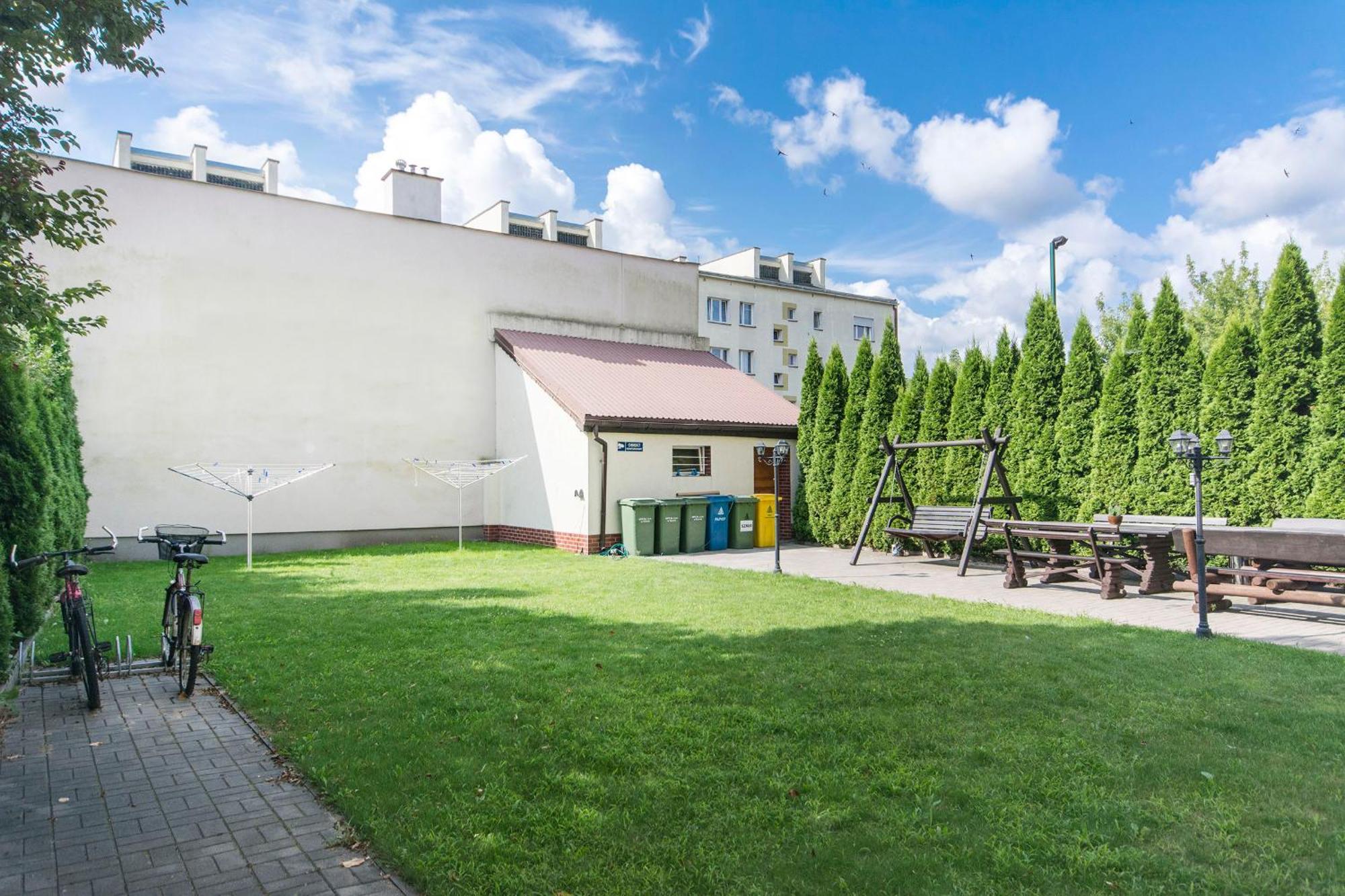 Akademikus Torun Hostel Bagian luar foto